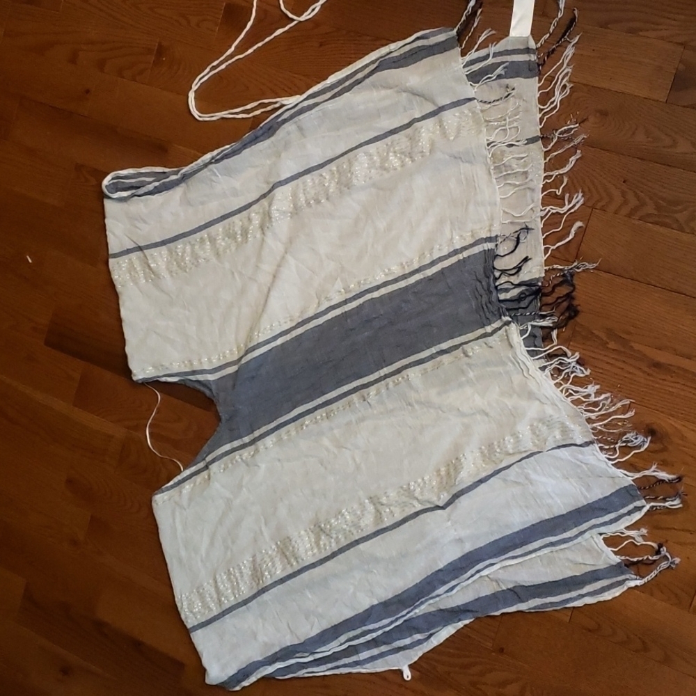 𝅺H&M multi function scarf/wrap - Picture 5 of 10